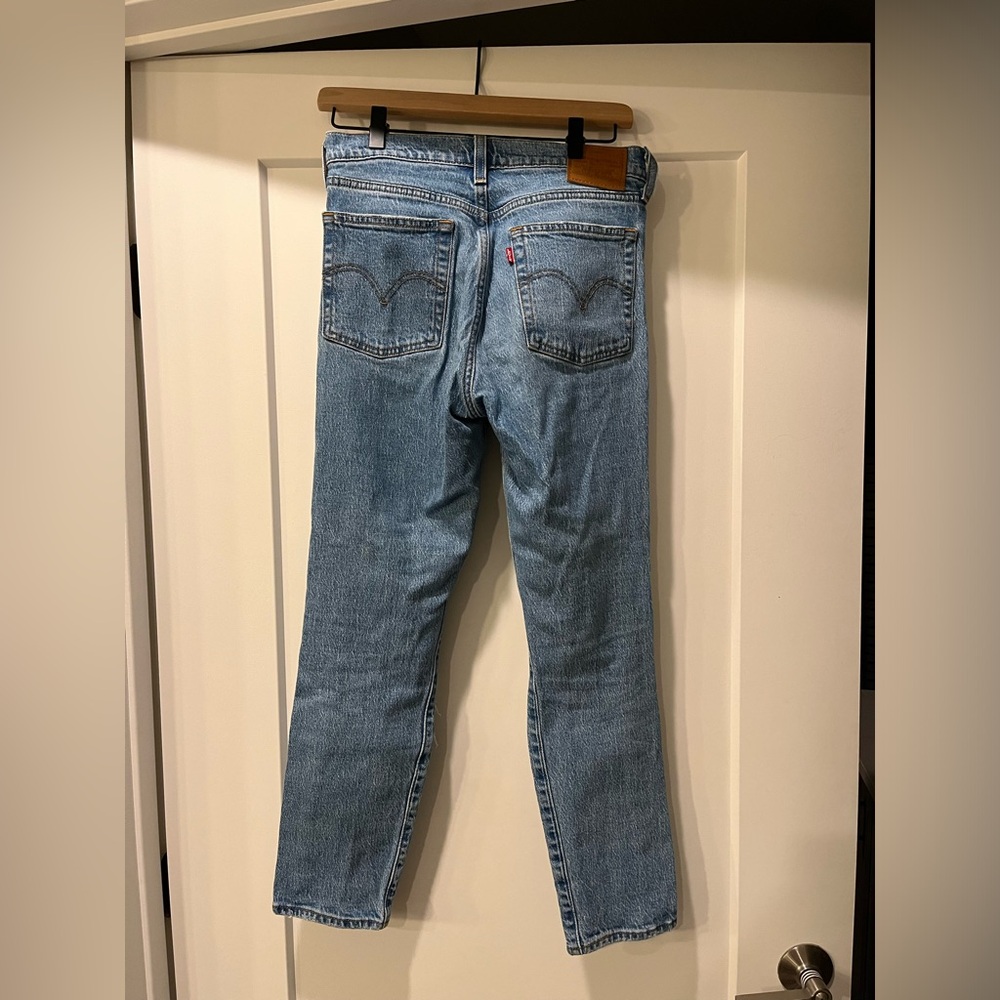 Levis wedgie jeans